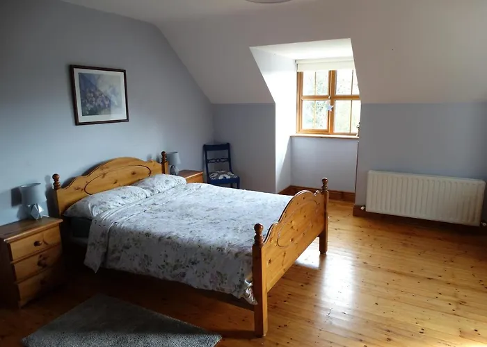 The River House Дом отдыха *